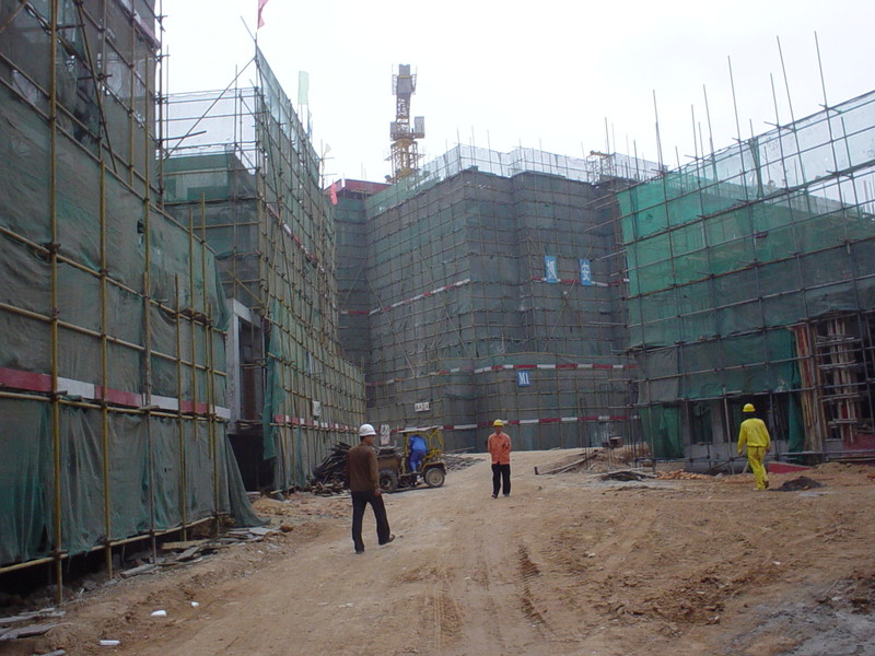 天水市建設(shè)局全面啟動建筑工地安全質(zhì)量管理工作，筑牢城市發(fā)展安全根基